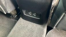 MG Hs 1.5 T-GDI Exclusive 5dr DCT Petrol Hatchback
